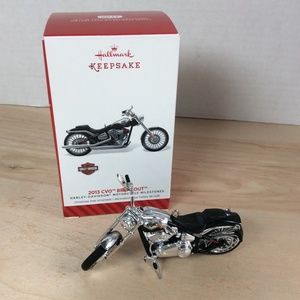 Hallmark 2103 CVO Breakout Harley Davidson Motorcycle Milestones Keepsake Orname